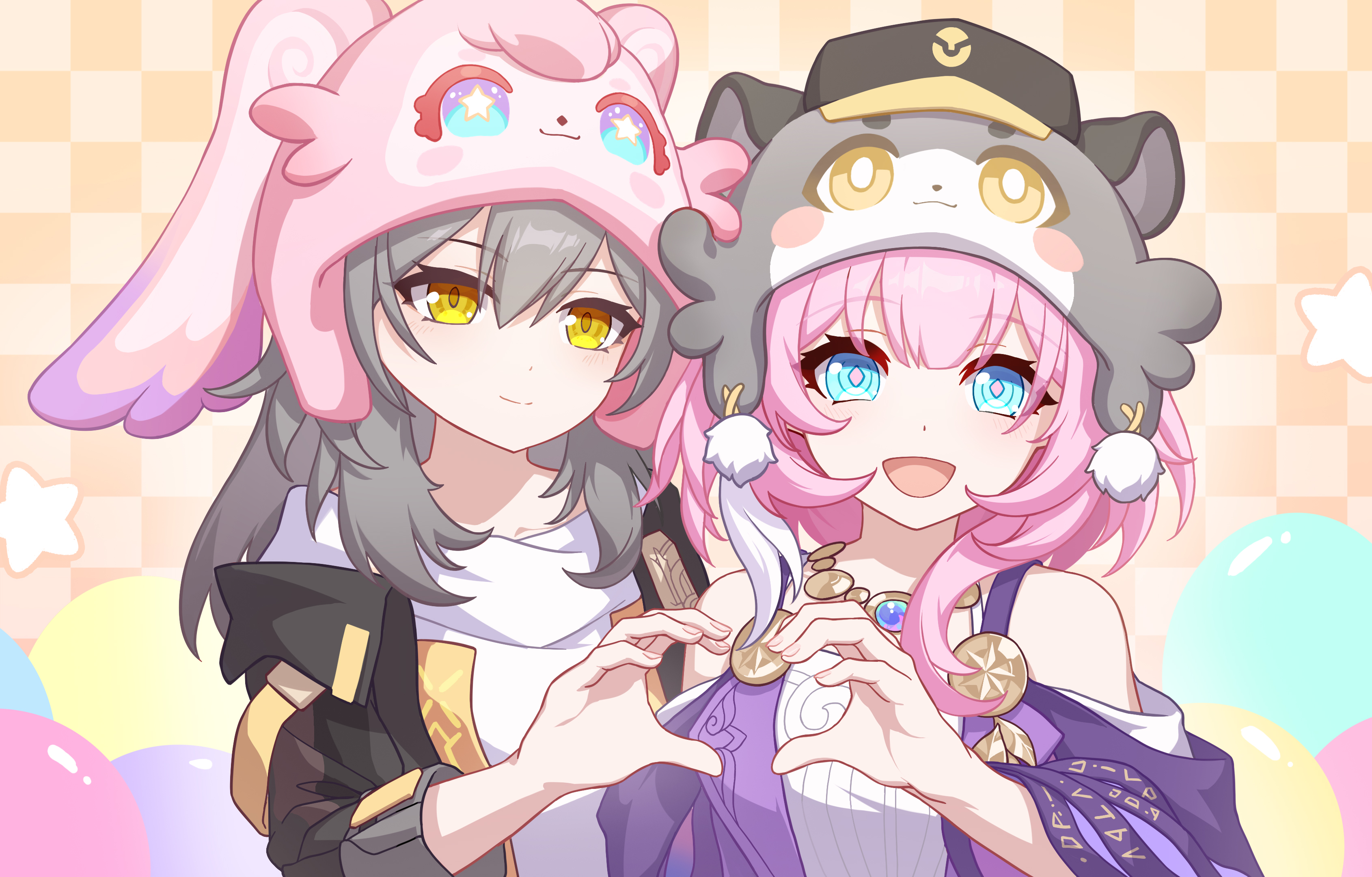 via shinan, cyrene (aedes elysiae) (honkai: star rail), cyrene (honkai: star rail), mem (honkai: star rail), stelle (honkai: star rail), trailblazer (honkai: star rail), honkai: star rail, honkai (series), absurdres, highres, 2girls, animal hat, bare shoulders, black coat, blue eyes, checkered background, coat, dress, grey hair, hat, heart, heart hands, heart hands duo, jewelry, medium hair, multicolored hair, multiple girls, necklace, pink hair, purple coat, shirt, smile, two-tone hair, upper body, white dress, white hair, white shirt, yellow eyes