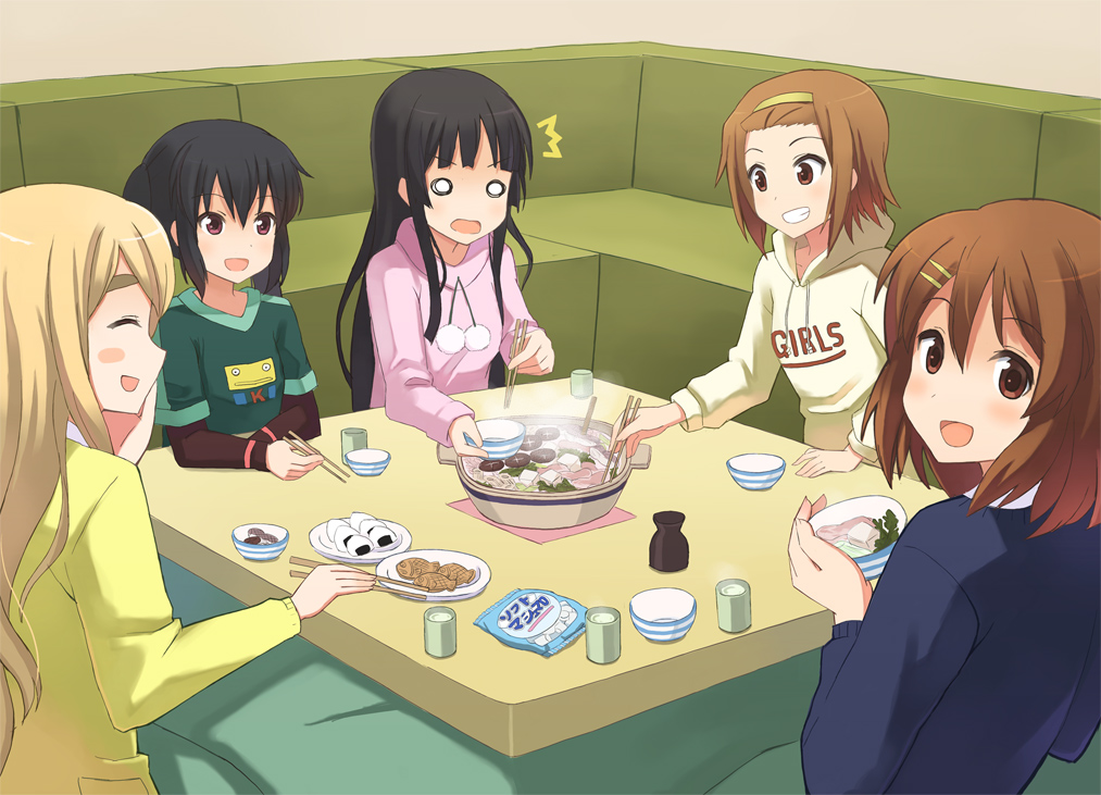 nishikawa ari, akiyama mio, hirasawa yui, kotobuki tsumugi, nakano azusa, tainaka ritsu, k-on!, pot, 00s, 5girls, :d, ^^^, black hair, blonde hair, blunt bangs, bottle, bowl, brown hair, casual, chopsticks, clothes writing, english text, food, grin, hair ornament, hairband, hairclip, hime cut, ho-kago tea time, hood, hoodie, hotpot, kotatsu, long hair, marshmallow, multiple girls, mushroom, o o, onigiri, open mouth, parallel hairclips, pom pom (clothes), rice bowl, shiitake, short hair, smile, sukiyaki, table, taiyaki, wagashi