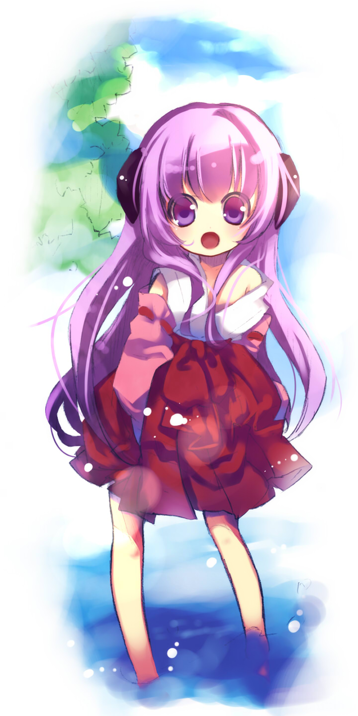 rori (artist), hanyuu, higurashi no naku koro ni, bad id, bad pixiv id, highres, 00s, 1girl, detached sleeves, female focus, hakama, hakama skirt, horns, japanese clothes, long hair, miko, purple eyes, purple hair, red hakama, skirt, solo, wading, water