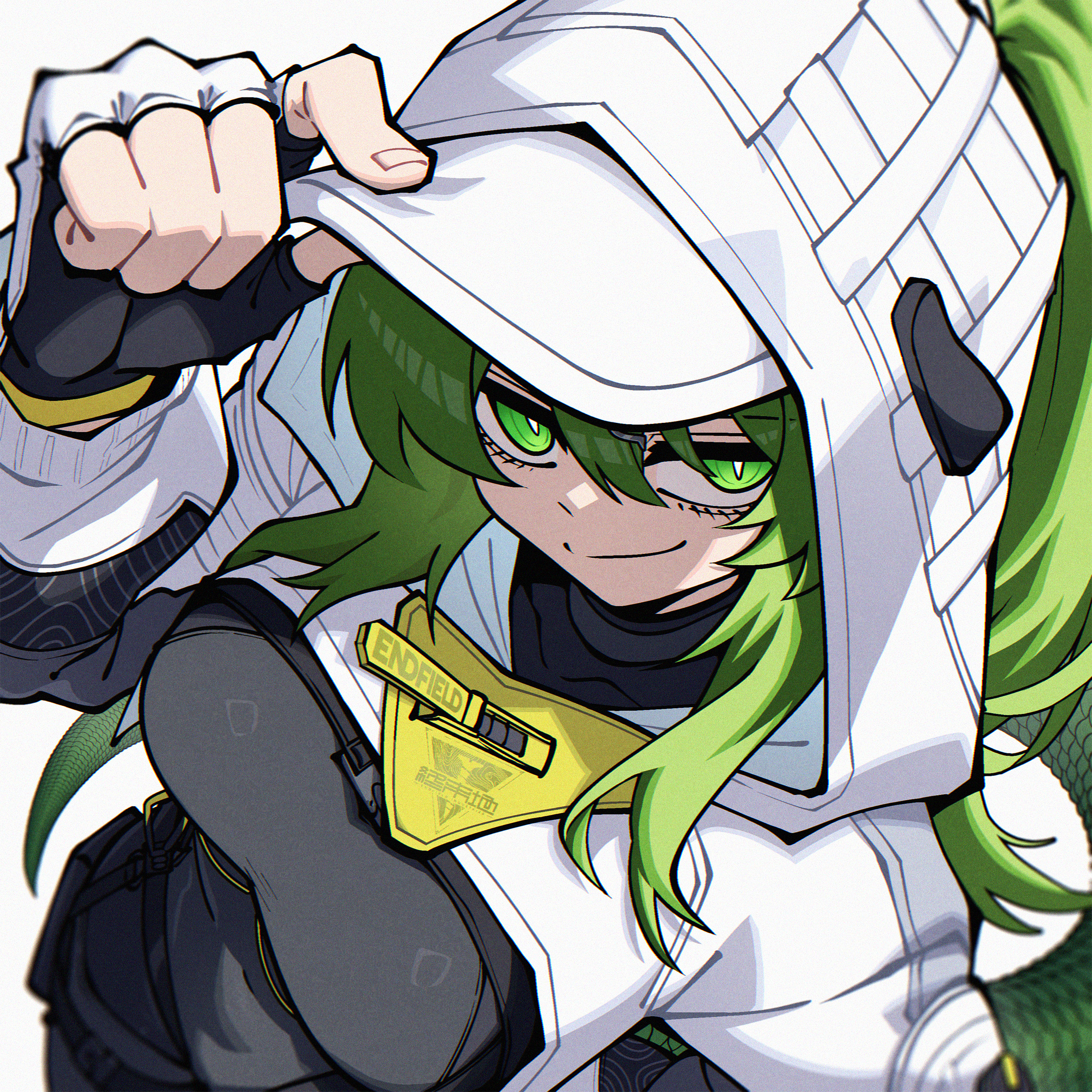 dryegen, arknights, arknights: endfield, commentary, highres, 1girl, black bodysuit, bodysuit, breasts, bright pupils, closed mouth, covered navel, fingerless gloves, fluorite (arknights), gloves, green eyes, green hair, hair between eyes, hood, hood up, hooded shrug, long hair, looking at viewer, medium breasts, shrug (clothing), slit pupils, smile, snake tail, solo, tail, white pupils, white shrug