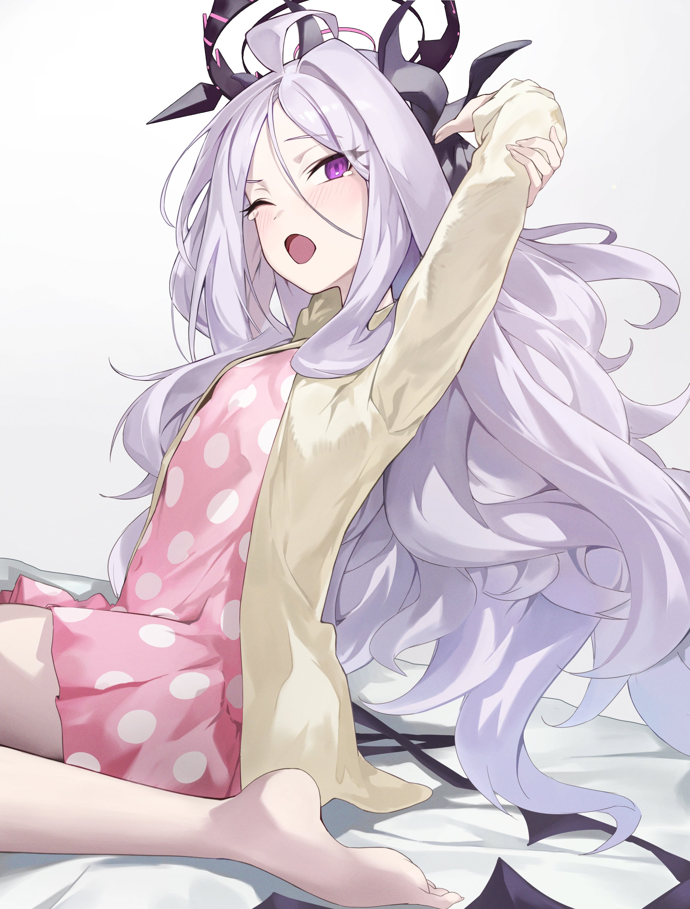 sb lama, hina (blue archive), hina (pajamas) (blue archive), blue archive, absurdres, commentary request, highres, ahoge, black halo, breasts, demon girl, demon horns, demon wings, halo, horns, jacket, long hair, looking at viewer, low wings, open mouth, pajamas, pink pajamas, polka dot, polka dot pajamas, purple eyes, sitting, small breasts, very long hair, white hair, wings, yawning, yellow jacket