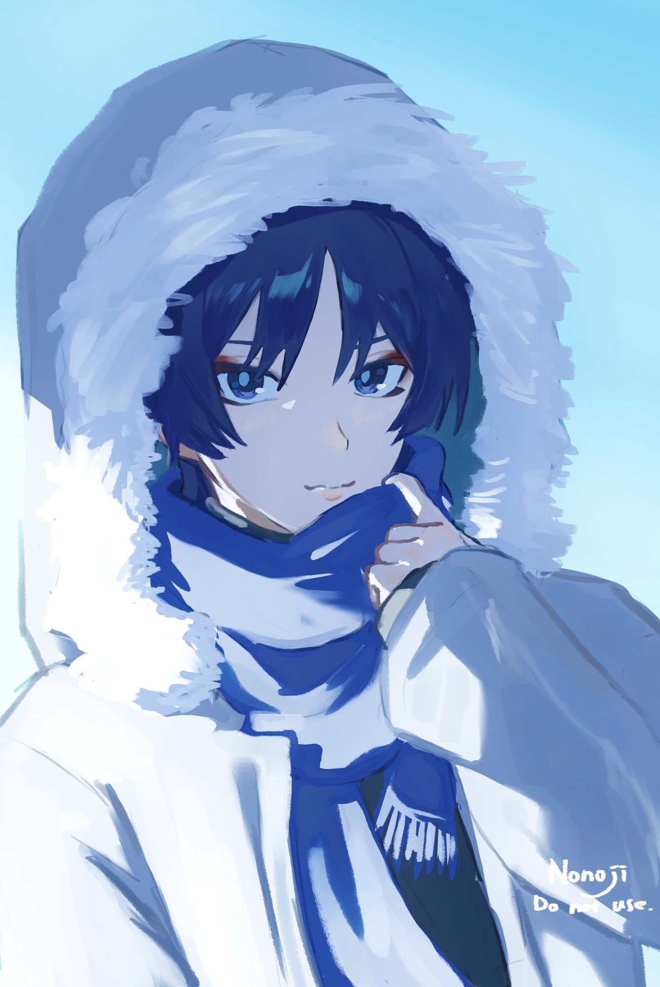 nonoji (nonoji ekaki), scaramouche (genshin impact), genshin impact, highres, 1boy, alternate costume, artist name, black eyes, black hair, blue background, blue scarf, blue sky, blunt ends, clear sky, closed mouth, coat, contemporary, eyeliner, eyeshadow, fringe trim, fur-trimmed hood, fur trim, grey pupils, hand up, hood, hood up, hooded coat, long sleeves, looking at viewer, makeup, male focus, open clothes, open coat, outdoors, parted bangs, red eyeliner, red eyeshadow, scarf, sidelighting, sky, solo, tsurime, upper body, white coat, white hood, white sleeves, winter clothes, winter coat, wispy bangs