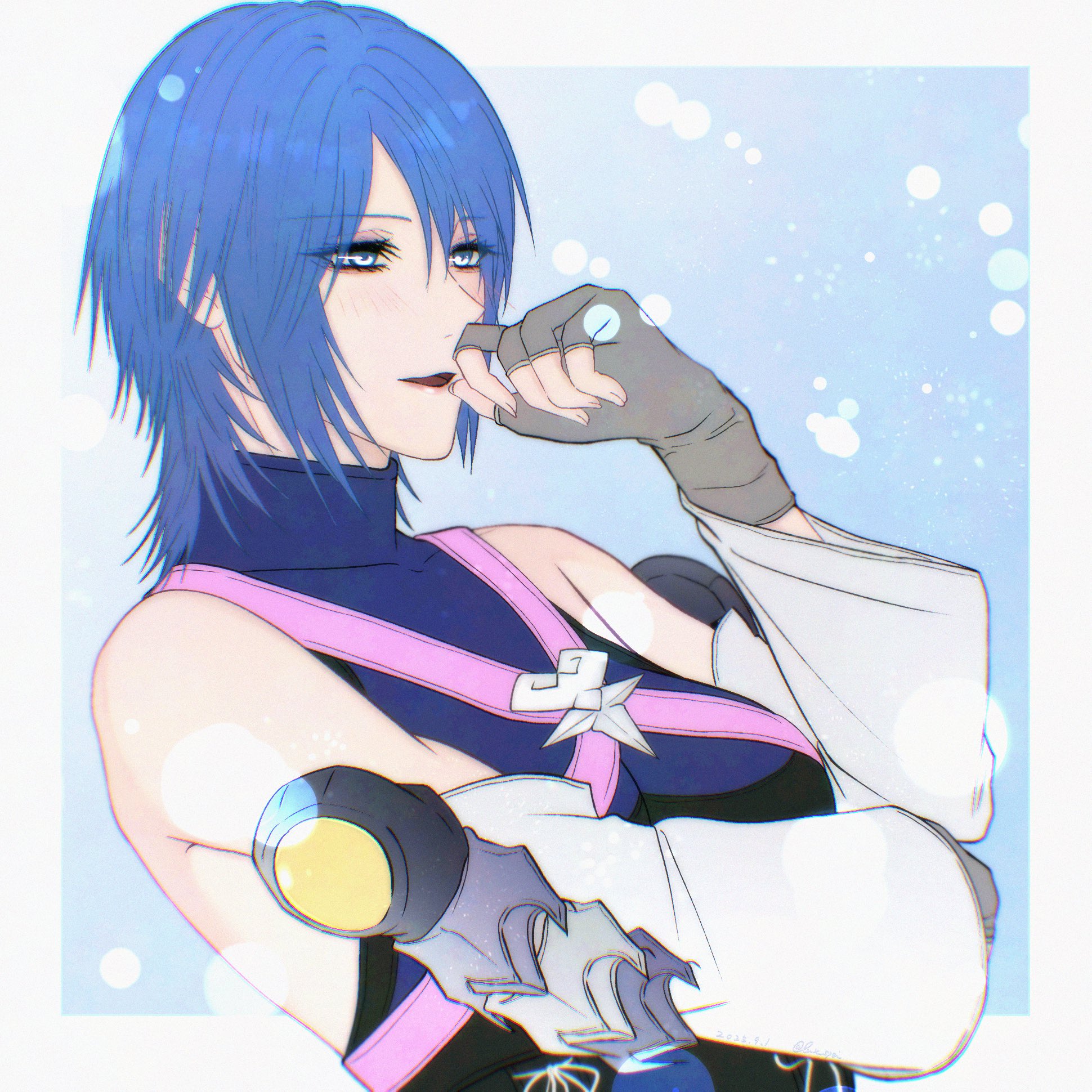lux spei, aqua (kingdom hearts), kingdom hearts, kingdom hearts birth by sleep, highres, 1girl, bare shoulders, blue background, blue eyes, blue hair, border, breasts, chest strap, detached sleeves, fingerless gloves, gloves, grey gloves, hair between eyes, halterneck, hand to own mouth, laughing, light blush, medium breasts, medium hair, parted lips, solo, upper body, white border, white sleeves