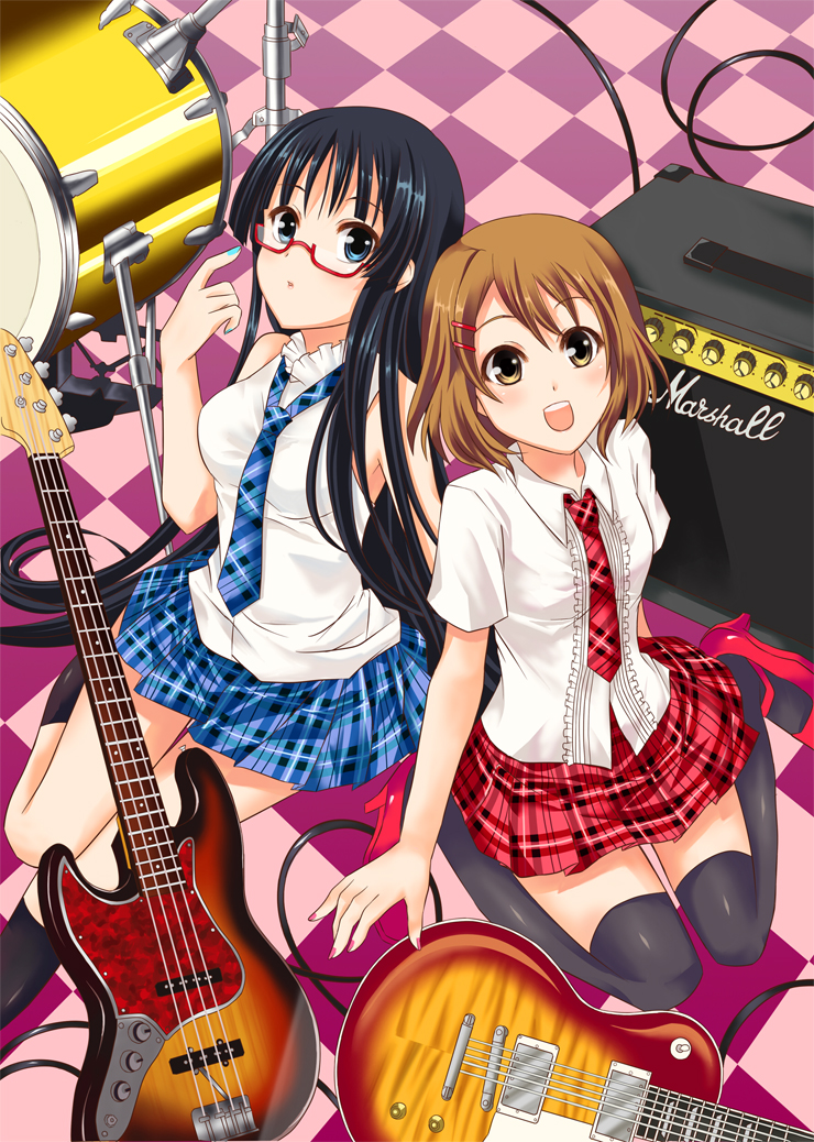 kaen (artist), kaen (k-artworks), akiyama mio, hirasawa yui, k-on!, plaid neckwear, bad id, bad pixiv id, 00s, 2girls, bare shoulders, black hair, blue eyes, blue nails, brown eyes, brown hair, cosplay, drum, electric guitar, gibson les paul, glasses, guitar, hair ornament, hairclip, instrument, long hair, manabe nodoka (cosplay), multiple girls, nail polish, necktie, pink nails, plaid clothes, plaid necktie, plaid skirt, pleated skirt, rectangular eyewear, red-framed eyewear, school uniform, semi-rimless eyewear, shirt, short hair, skirt, sleeveless, sleeveless shirt, thighhighs, under-rim eyewear