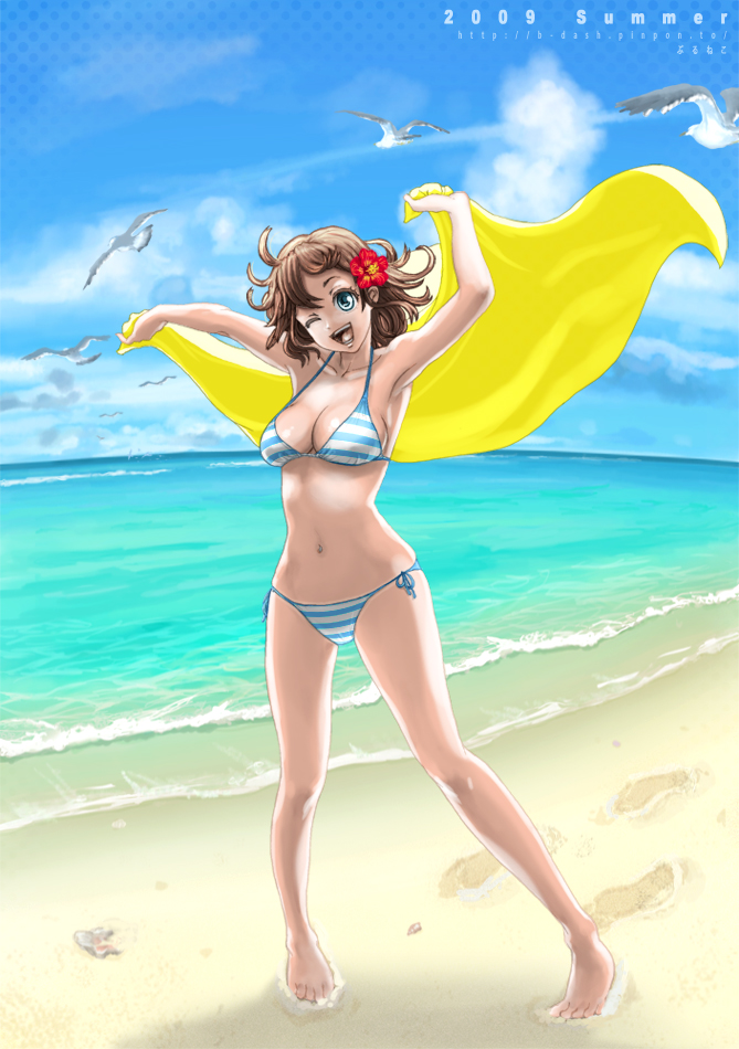 burunuu (bullnukko), domo, original, bad id, bad pixiv id, 1girl, ;d, armpits, arms up, barefoot, beach, bikini, bird, brown hair, day, feet, female focus, footprints, green eyes, happy, legs, navel, ocean, one eye closed, open mouth, outdoors, seagull, short hair, side-tie bikini bottom, smile, solo, striped bikini, striped clothes, swimsuit, towel, wink