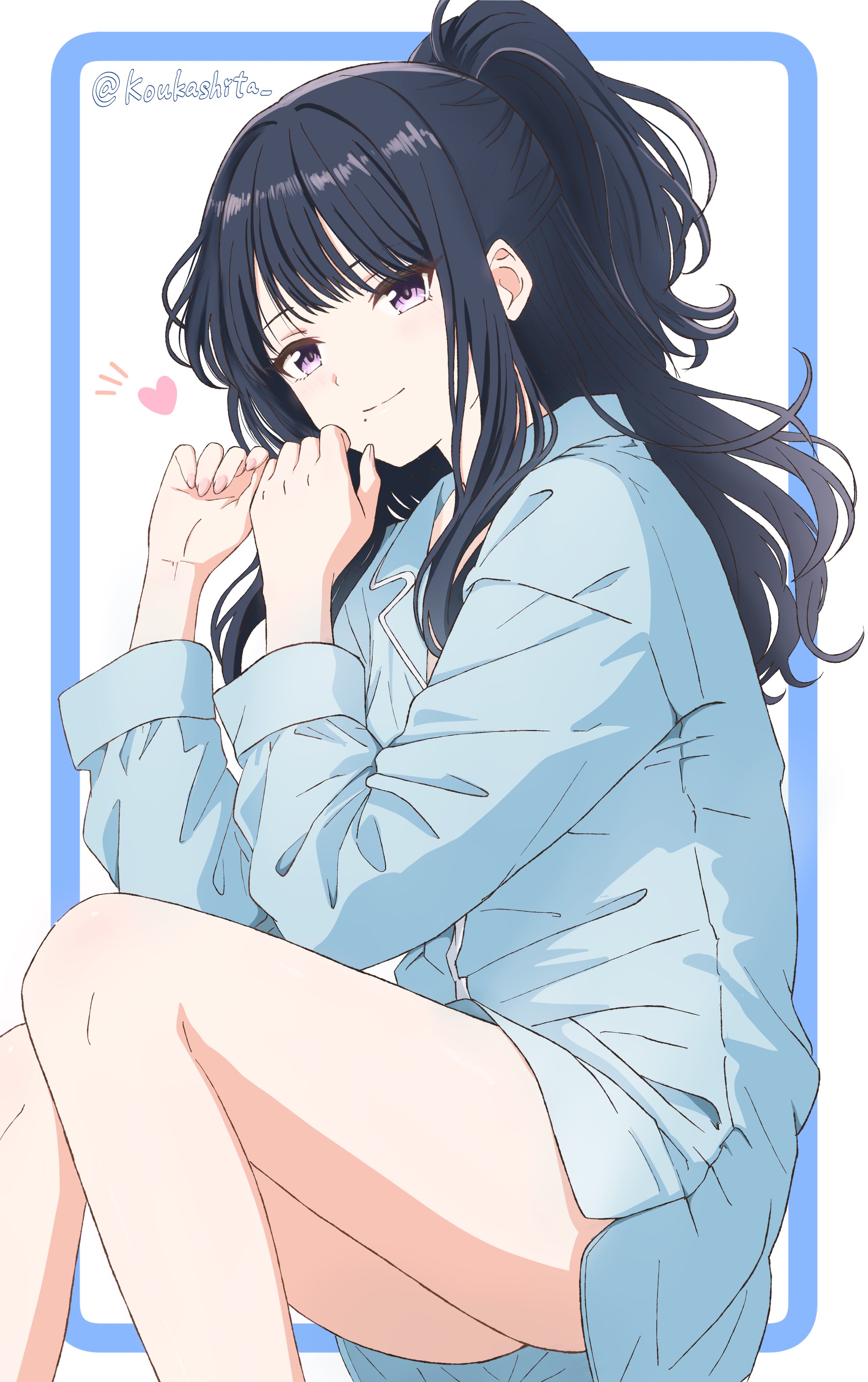 koukashita, kazano hiori, idolmaster, idolmaster shiny colors, absurdres, highres, 1girl, artist name, bare legs, black hair, blue border, blue pajamas, border, closed mouth, feet out of frame, heart, long hair, long sleeves, looking at viewer, mole, mole under mouth, one side up, outside border, pajamas, purple eyes, smile, solo, twitter username, white background