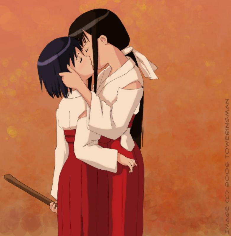 toweringman, aoyama motoko, maehara shinobu, love hina, 2girls, black hair, japanese clothes, kiss, long hair, miko, multiple girls, short hair, yuri