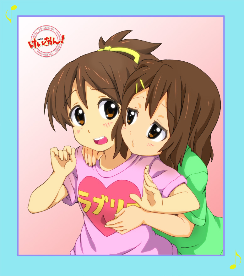 inarii, hirasawa ui, hirasawa yui, k-on!, 00s, 2girls, brown eyes, brown hair, clothes writing, hug, multiple girls, ponytail, shirt, short hair, siblings, sisters, t-shirt
