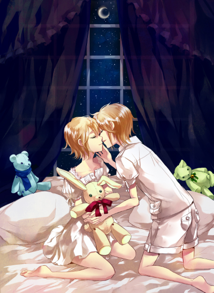 koko (oyasuminasai), reachiizu, kagamine len, kagamine rin, vocaloid, bad id, bad pixiv id, 1boy, 1girl, barefoot, blonde hair, brother and sister, closed eyes, curtains, hetero, imminent kiss, kiss, moon, pillow, rabbit, ribbon, short hair, shorts, siblings, sitting, smile, stuffed animal, stuffed toy, teddy bear, twins