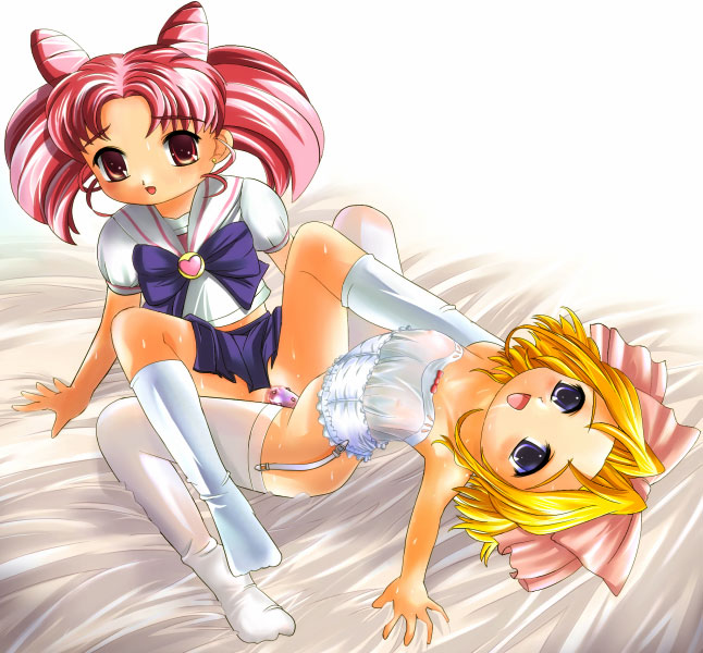 chibi usa, iris chateaubriand, bishoujo senshi sailor moon, sakura taisen, 00s, 1990s (style), 2girls, bed, bed sheet, crossover, dildo, double dildo, lingerie, loli, lying, multiple girls, pussy, retro artstyle, school uniform, sex toy, sheet grab, underwear, yuri
