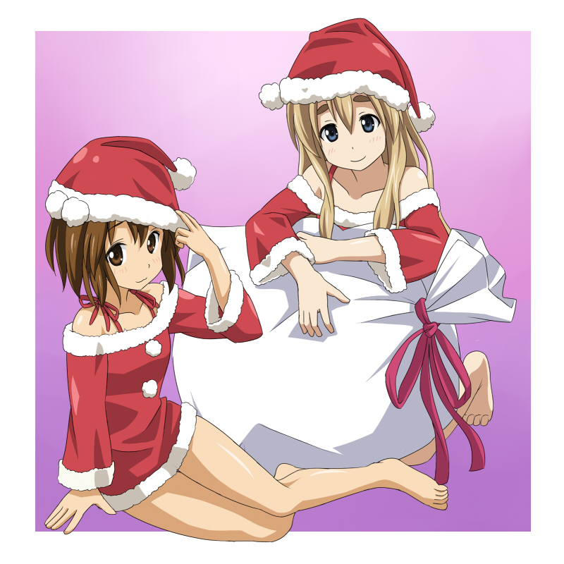 mountain pukuichi, hirasawa yui, kotobuki tsumugi, k-on!, 00s, 2girls, bag, barefoot, christmas, costume, hat, multiple girls, santa costume