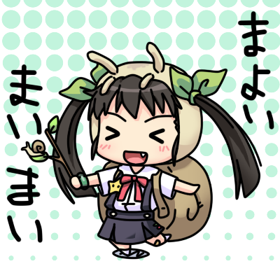 k10k, hachikuji mayoi, bakemonogatari, monogatari (series), lowres, > <, 00s, 1girl, backpack, bag, black hair, chibi, closed eyes, dress, fang, female focus, hair ribbon, hairband, halftone, halftone background, randoseru, ribbon, school uniform, skirt, snail, solo, twintails