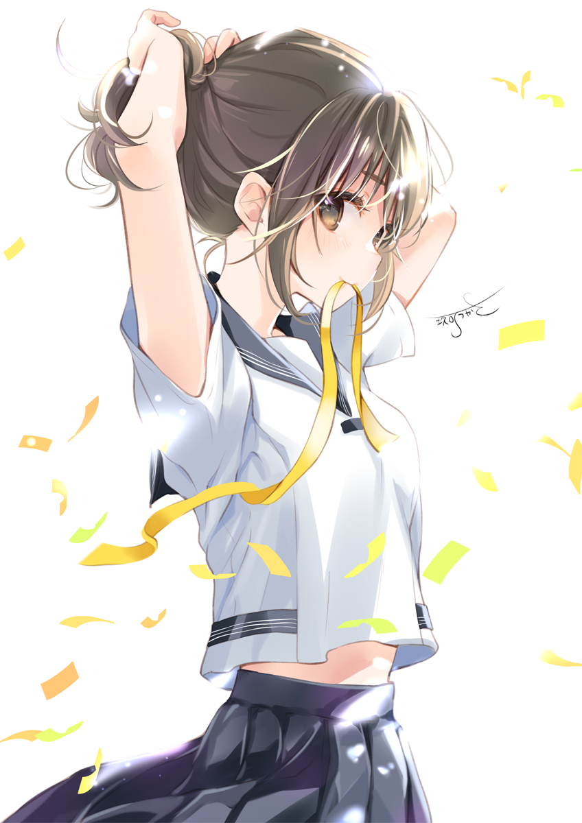 kuga tsukasa, original, commentary request, highres, 1girl, black sailor collar, black skirt, breasts, brown eyes, brown hair, closed mouth, confetti, hair between eyes, hair ribbon, long hair, midriff peek, mouth hold, pleated skirt, ribbon, ribbon in mouth, sailor collar, school uniform, shirt, short sleeves, simple background, skirt, solo, tying hair, white shirt, yellow ribbon