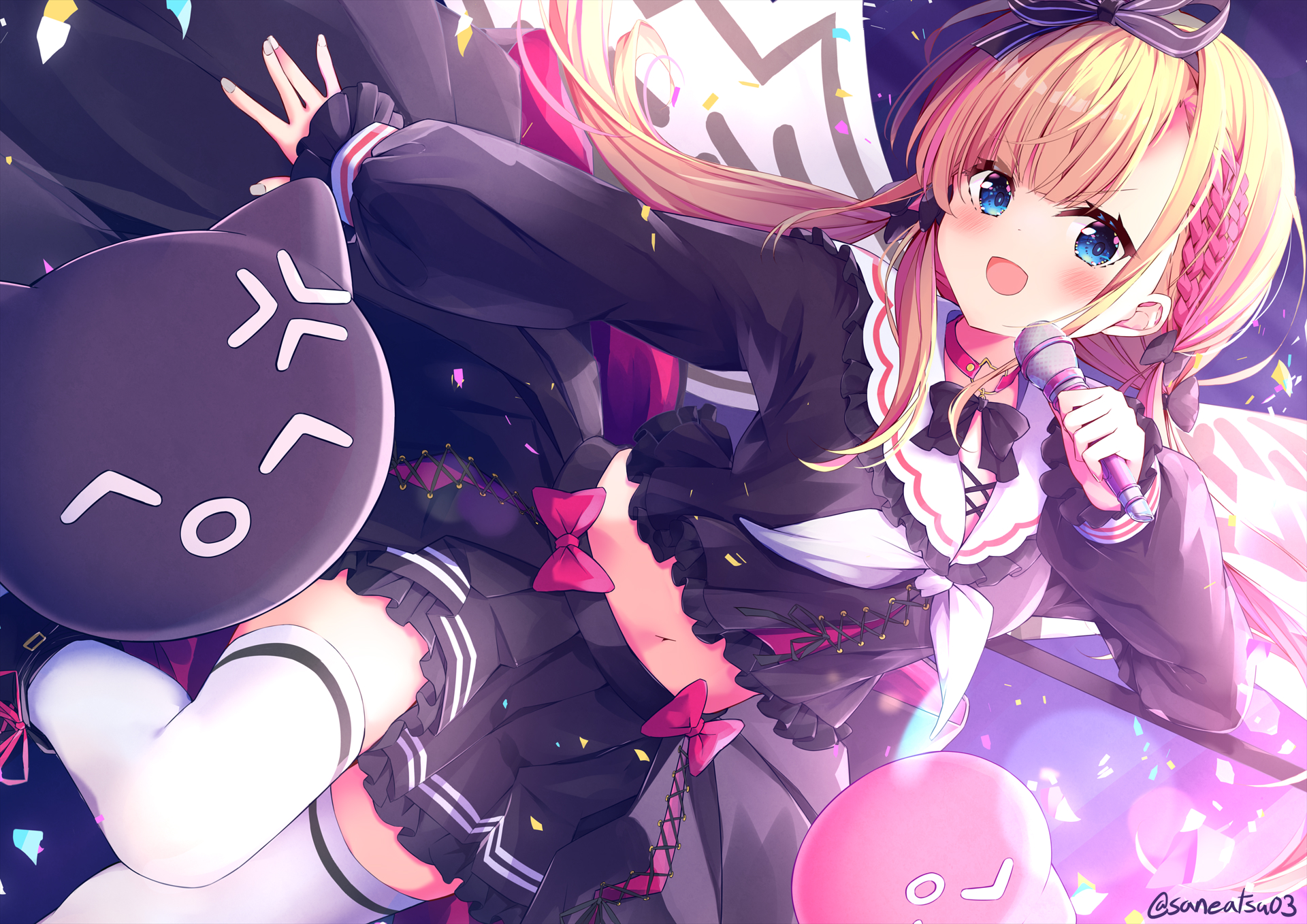 niwasane (saneatsu03), amakomo linon, vee (vtuber), commentary request, highres, 1girl, black shirt, blonde hair, blue eyes, blunt bangs, blush, bow, braid, choker, dutch angle, frills, hair bow, holding, holding microphone, long hair, long sleeves, looking at viewer, microphone, midriff, navel, open mouth, pink hair, red bow, red choker, shirt, thighhighs, twintails, white thighhighs, zettai ryouiki