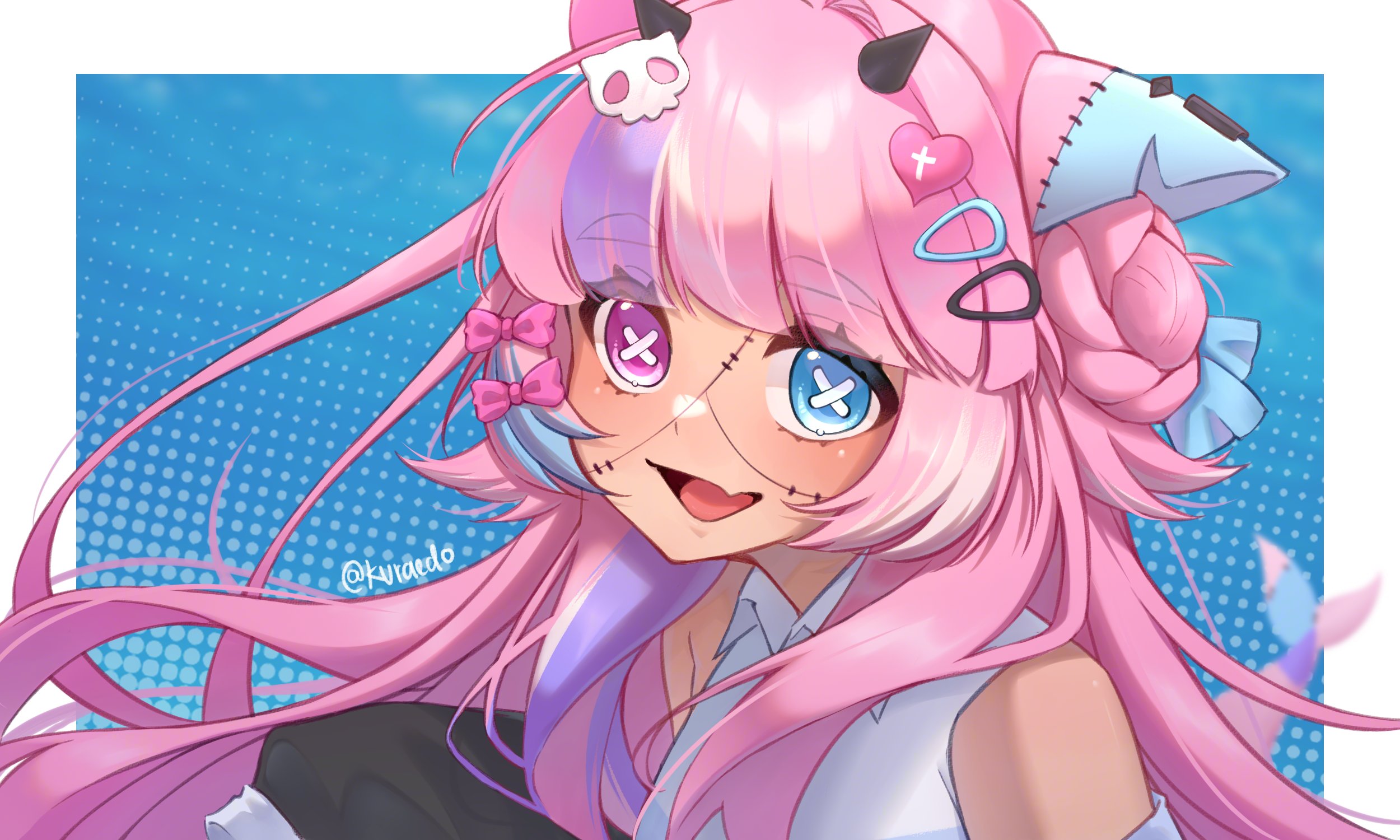 kuraedo, indie virtual youtuber, commentary, english commentary, highres, 1girl, animal ears, blue eyes, blue skirt, blunt bangs, cat ears, fake animal ears, fang, hair ornament, hairclip, heart, heart hair ornament, heterochromia, hexiebite (vtuber), long hair, looking at viewer, open mouth, pink eyes, pink hair, shirt, skin fang, skirt, sleeveless, sleeveless shirt, smile, solo, stitched face, stitches, symbol-shaped pupils, upper body, virtual youtuber, white shirt, x-shaped pupils