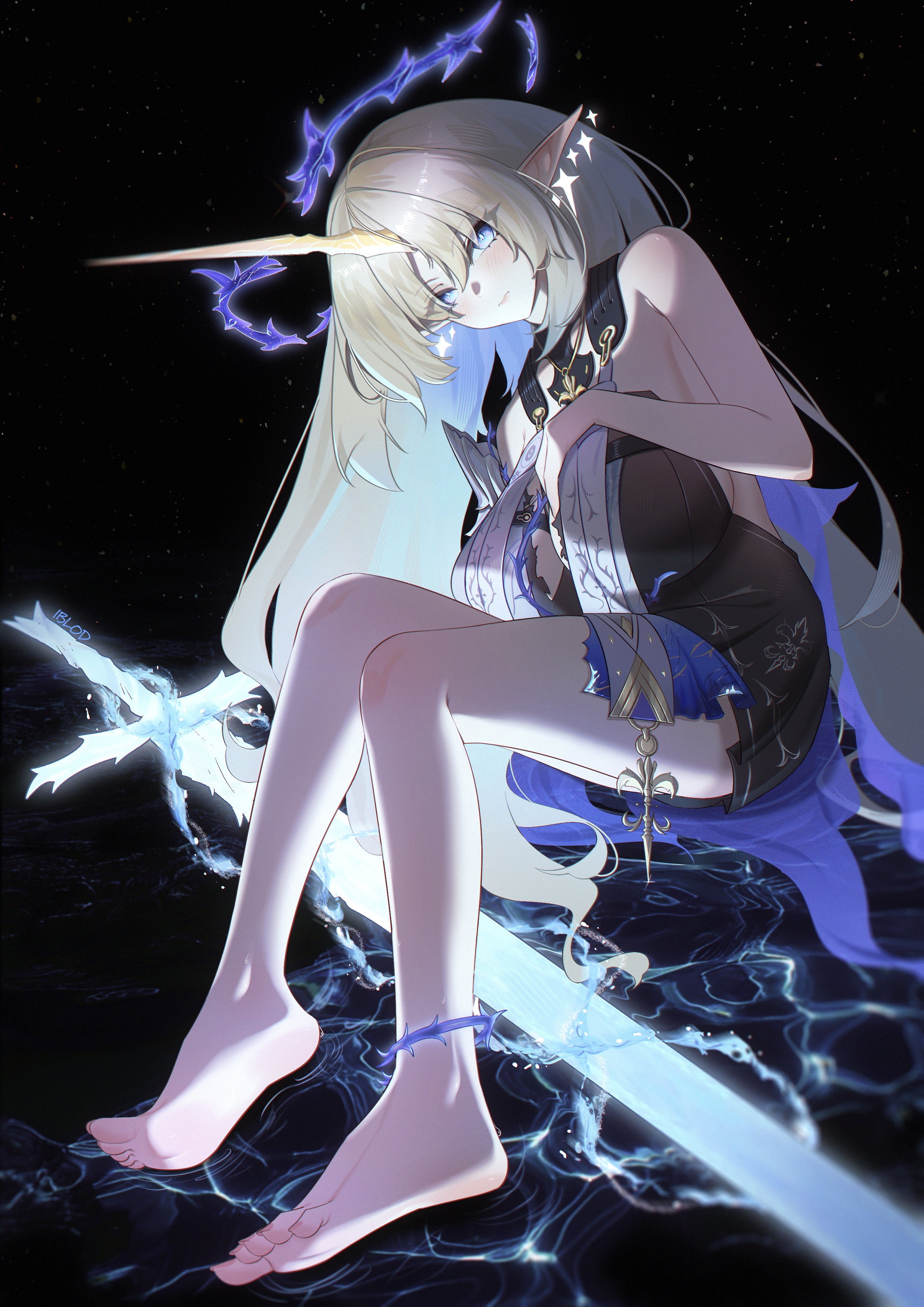 iblod, fleurdelys (wuthering waves), wuthering waves, absurdres, chinese commentary, commentary request, highres, 1girl, bare shoulders, barefoot, black dress, blonde hair, blue eyes, blue hair, blush, breasts, closed mouth, colored inner hair, crown of thorns, dress, earrings, feet, floating earrings, from side, horns, huge breasts, jewelry, long horns, long pointy ears, looking at viewer, looking to the side, multicolored hair, pointy ears, sidelocks, single horn, solo, sword, tabard, thighs, toenails, toes, weapon, white tabard, yellow horns