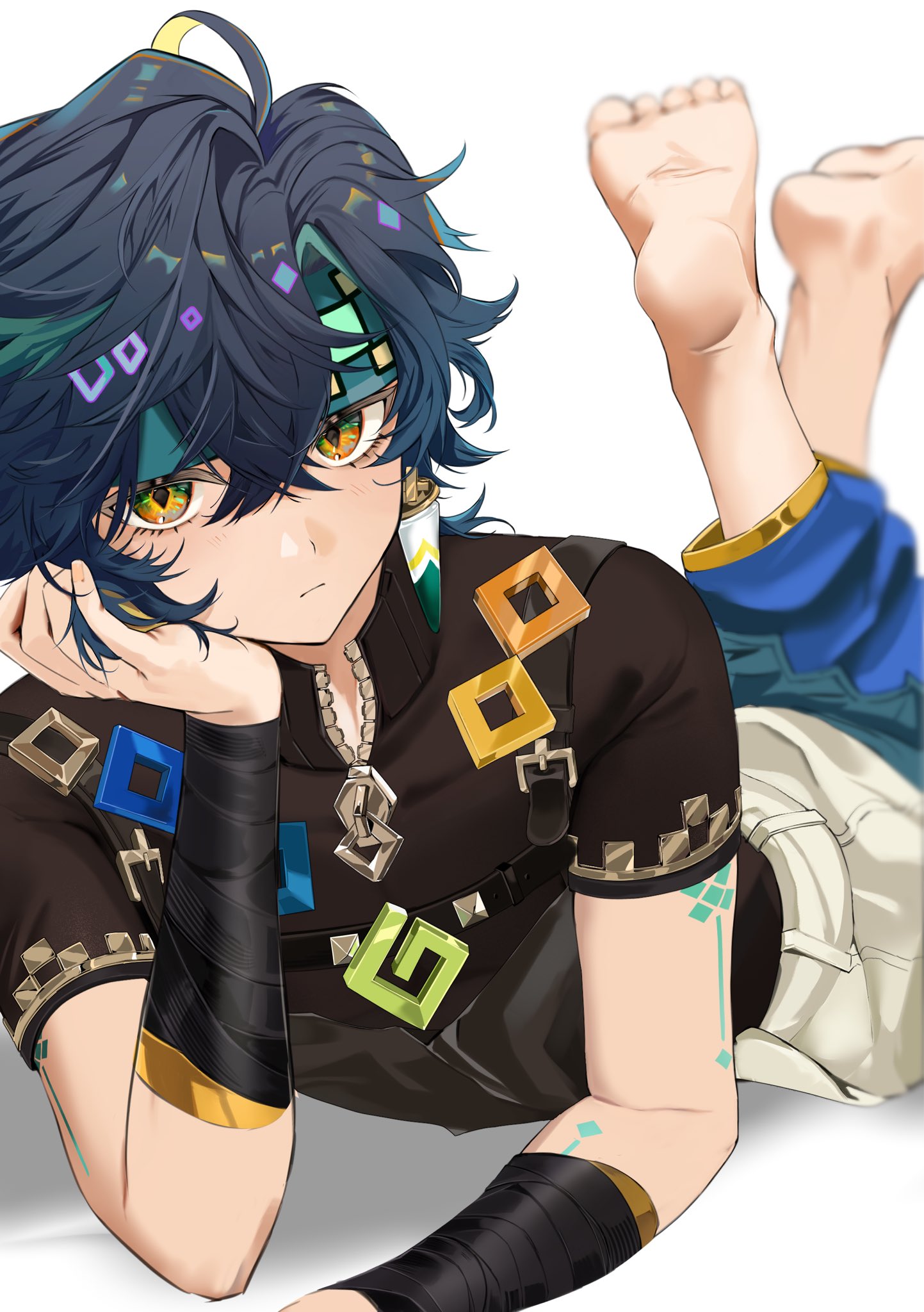 sahi00000, kinich (genshin impact), genshin impact, commentary request, highres, 1boy, black hair, closed mouth, colored inner hair, diamond-shaped pupils, diamond (shape), feet, green hair, hair between eyes, headband, looking at viewer, lying, male focus, multicolored hair, no shoes, on stomach, soles, solo, symbol-shaped pupils, toes, unzipped