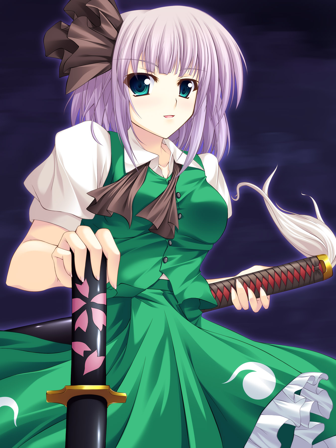 aoi ichigo, konpaku youmu, touhou, silver hair, highres, 1girl, aqua eyes, breasts, female focus, gradient background, hairband, katana, sheath, sheathed, short hair, skirt, solo, sword, weapon