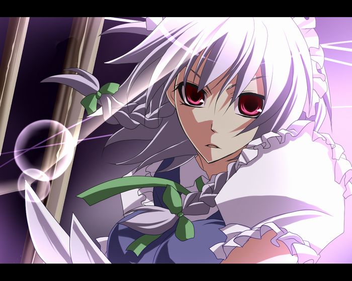 sakura (lilak a), izayoi sakuya, touhou, silver hair, bad id, bad pixiv id, 1girl, breasts, female focus, gradient background, knife, letterboxed, pink eyes, red eyes, solo, throwing knife, upper body, weapon