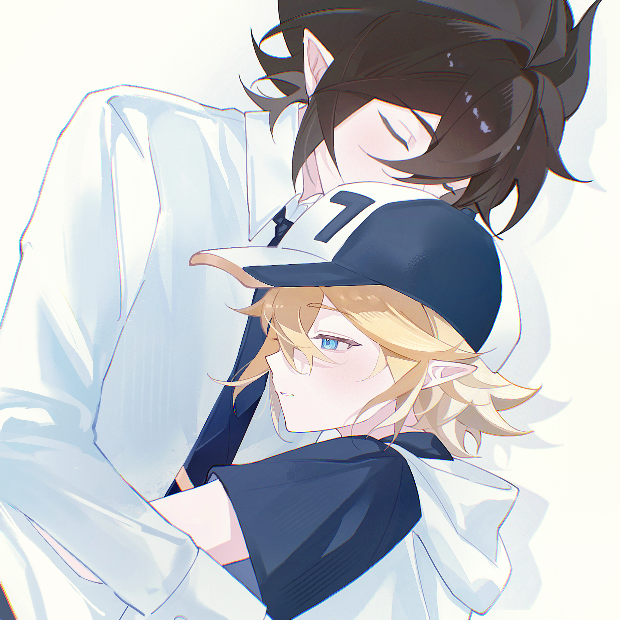 anmicius, king (aotu world), aotu world, chinese commentary, highres, 2boys, ahoge, baseball cap, black hat, black necktie, blonde hair, blue eyes, blue necktie, blush, brown hair, closed eyes, closed mouth, collared shirt, hair between eyes, hat, height difference, hongyeshiliu, hood, hood down, hoodie, hug, long sleeves, male focus, multicolored hat, multicolored hoodie, multiple boys, necktie, parted lips, pointy ears, profile, shirt, short hair, short sleeves, simple background, upper body, white background, white hoodie, white shirt, yaoi