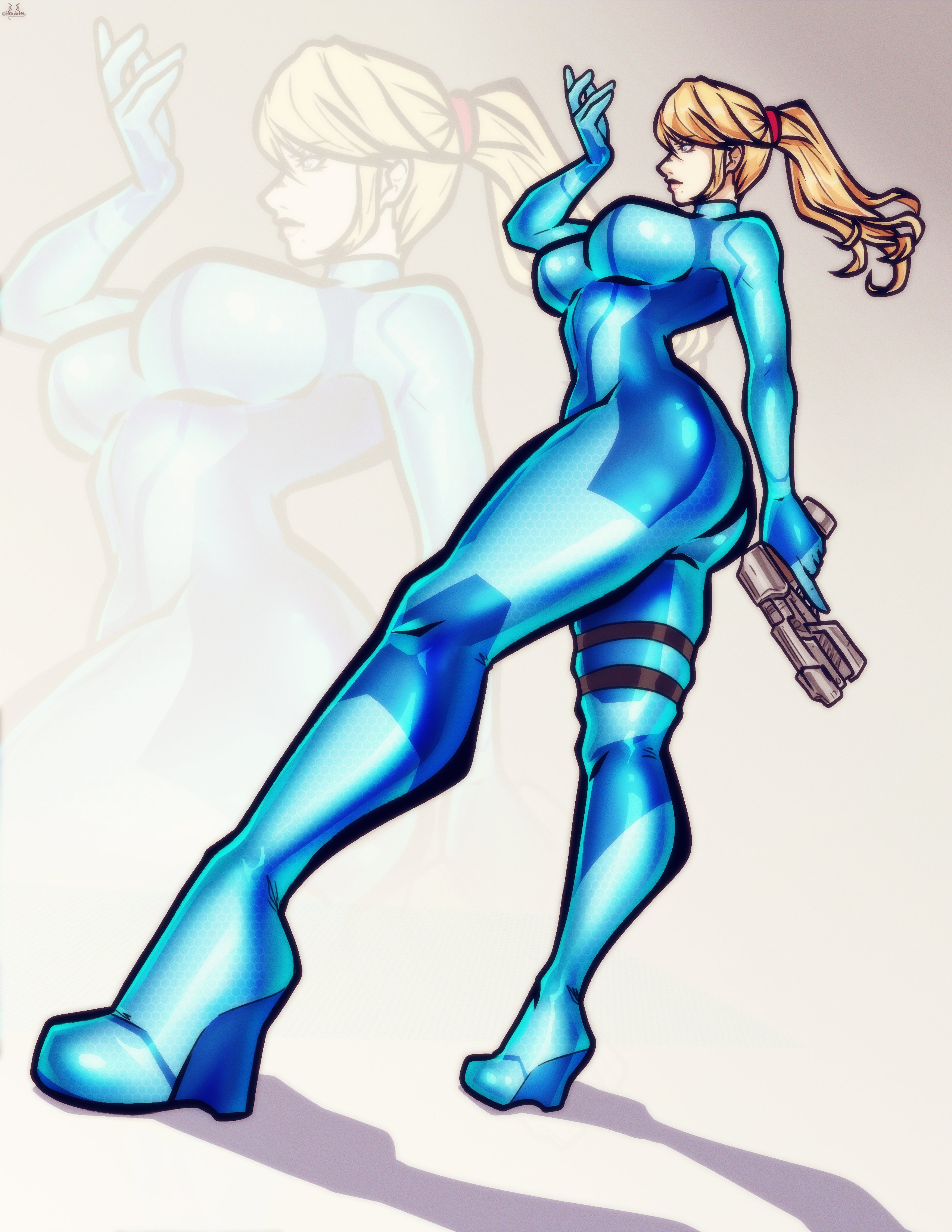 nico artoo, samus aran, metroid, nintendo, absurdres, highres, 1girl, ass, blonde hair, blue bodysuit, blue eyes, bodysuit, breasts, grey background, gun, holding, holding gun, holding weapon, long hair, ponytail, thigh strap, weapon, zero suit