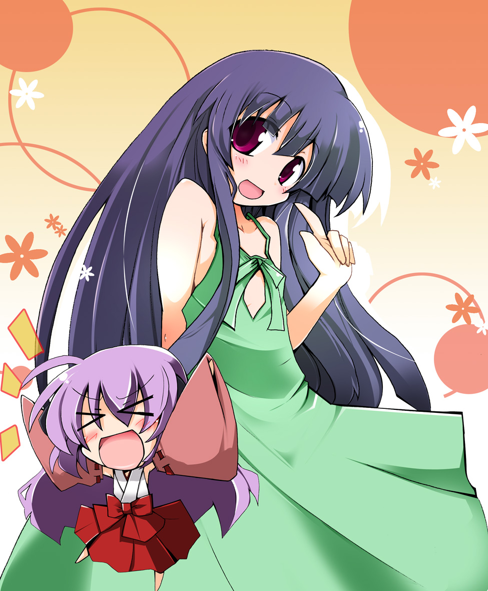 shirogane (platinum), furude rika, hanyuu, higurashi no naku koro ni, > <, 00s, 2girls, blue hair, blush, chibi, closed eyes, detached sleeves, dress, hakama, hakama skirt, japanese clothes, long hair, miko, multiple girls, purple eyes, purple hair, red hakama, skirt, smile, sundress