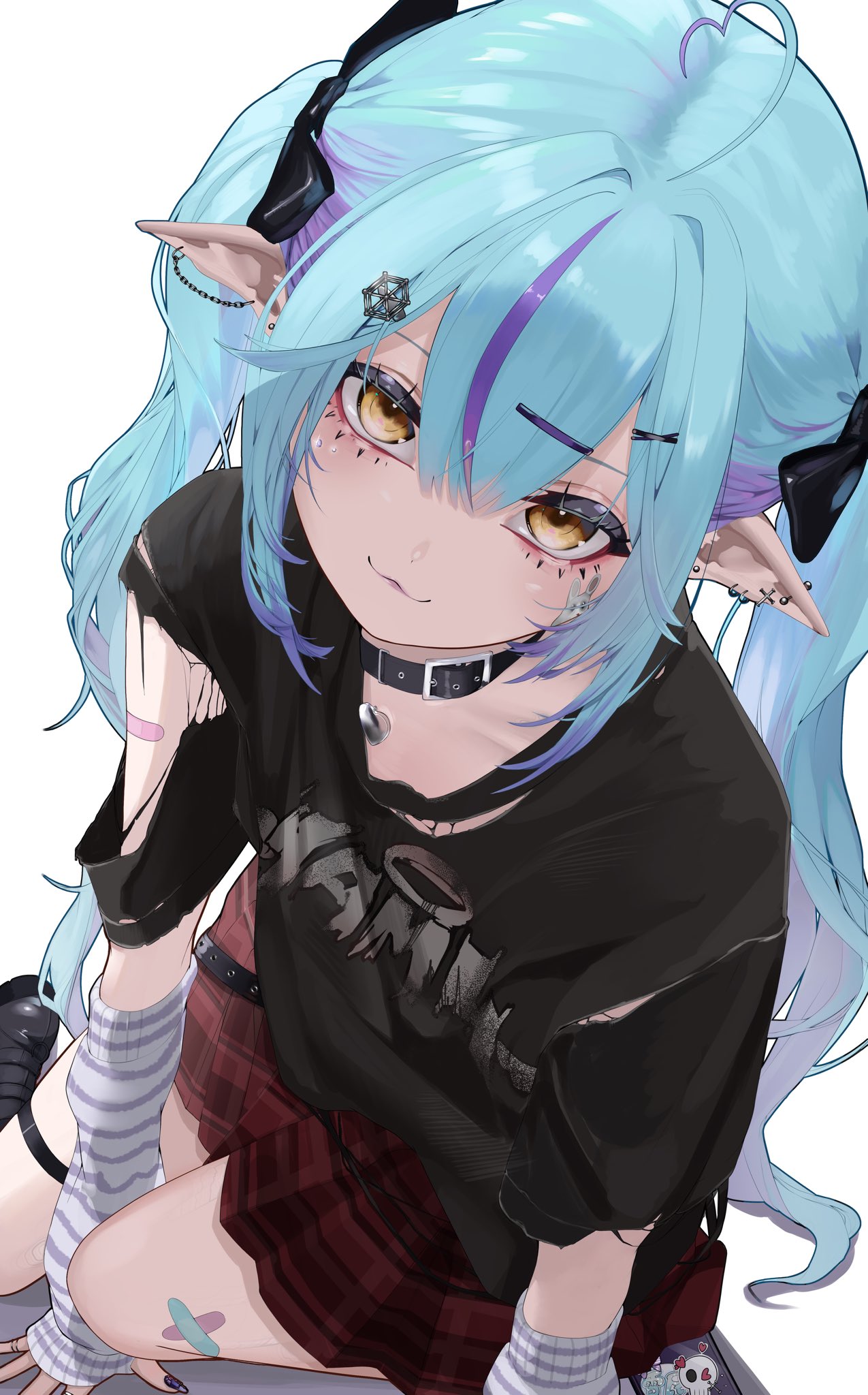 edge ill, yukihana lamy, hololive, commentary request, highres, variant set, 1girl, :3, ahoge, alternate costume, bandaid, bandaid on arm, bandaid on leg, black choker, black shirt, blue hair, choker, closed mouth, double-parted bangs, ear piercing, grey arm warmers, hair between eyes, hair ornament, heart, heart ahoge, long hair, looking at viewer, miniskirt, multicolored hair, piercing, pointy ears, purple streaks, red skirt, shirt, simple background, skirt, smile, solo, streaked hair, striped arm warmers, torn clothes, torn shirt, virtual youtuber, white background, yellow eyes