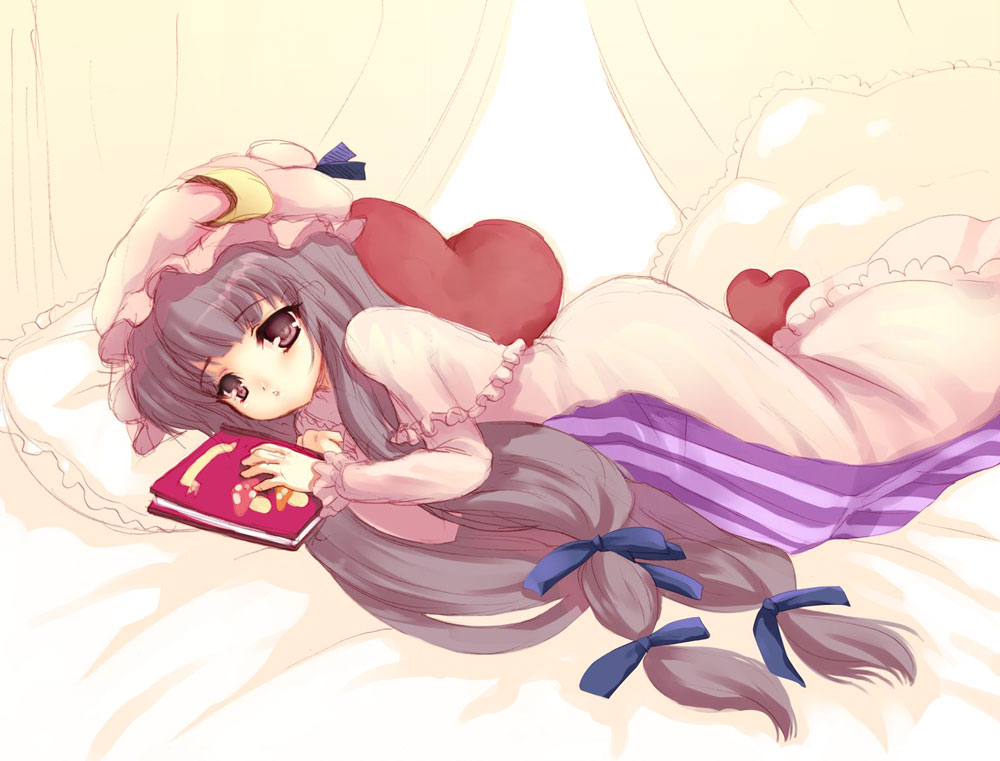 kumao mofumofu, patchouli knowledge, touhou, bad id, bad pixiv id, 1girl, book, female focus, hat, long hair, purple eyes, purple hair, solo