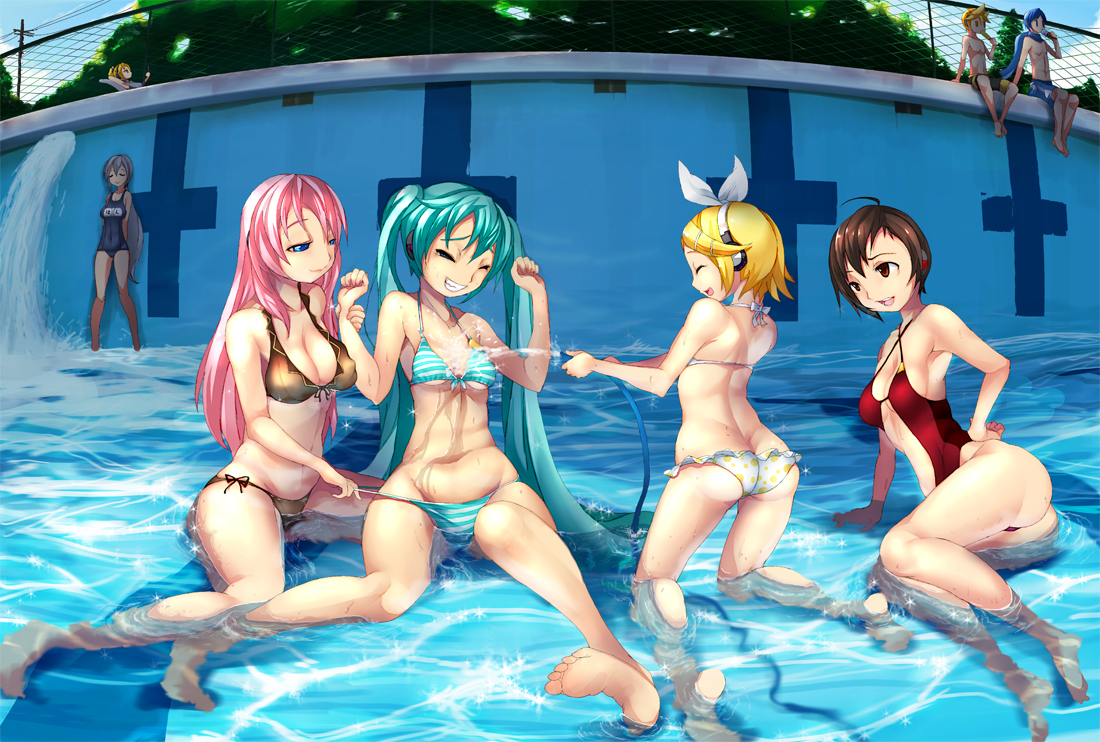 imazon, akita neru, hatsune miku, kagamine len, kagamine rin, kaito (vocaloid), megurine luka, meiko (vocaloid), yowane haku, project diva, project diva (series), vocaloid, 2boys, 6+girls, ahoge, aqua hair, ass, bad anatomy, bad feet, barefoot, bikini, bow, empty pool, feet, fisheye, frills, front-tie top, hose, legs, long hair, multiple boys, multiple girls, navel, one-piece swimsuit, pink hair, polka dot, polka dot bikini, polka dot swimsuit, pool, poorly drawn, school swimsuit, short hair, sitting, smile, string bikini, striped bikini, striped clothes, swimsuit, topless male, very long hair, water