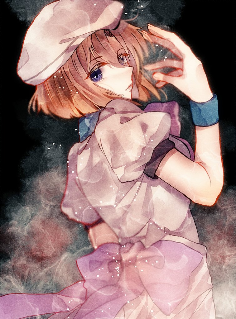 hammett pizza, ryuuguu rena, higurashi no naku koro ni, commentary request, 1girl, back bow, beret, black background, blue eyes, blue wrist cuffs, bow, bowtie, dress, from behind, hair between eyes, hand up, hat, looking at viewer, looking back, orange hair, puffy short sleeves, puffy sleeves, purple bow, purple bowtie, short hair, short sleeves, solo, upper body, white dress, white hat, wrist cuffs