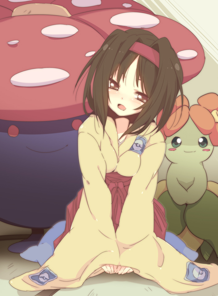 nakamura sandayo, bellossom, erika (pokemon), vileplume, nintendo, pokemon, pokemon frlg, 00s, 1girl, black hair, blush, breasts, gen 1 pokemon, gen 2 pokemon, gym leader, hairband, indoors, japanese clothes, kimono, medium breasts, messy hair, open mouth, pokemon (creature), short hair, sitting
