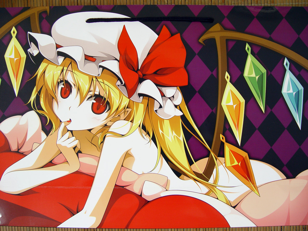 reina (black spider), flandre scarlet, embodiment of scarlet devil, touhou, bad tag, wallpaper, photo (medium), blonde hair, hat, ponytail, red eyes, short hair, side ponytail, solo, wings