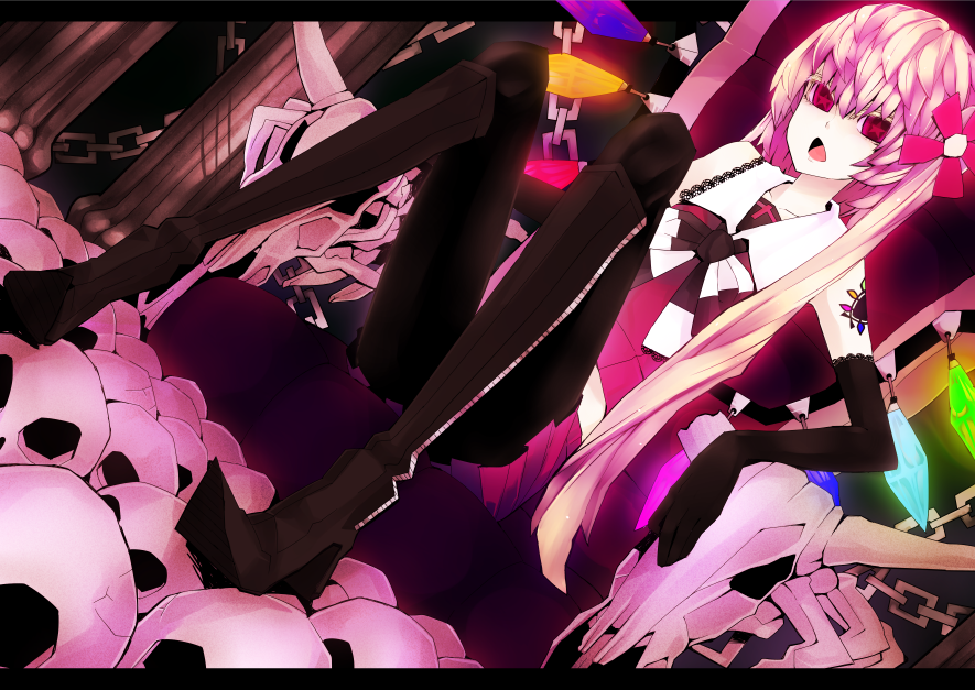 koto (kotocotton), flandre scarlet, touhou, bad id, bad pixiv id, 1girl, blonde hair, boots, female focus, one side up, pantyhose, ponytail, red eyes, short hair, side ponytail, skull, solo, wings