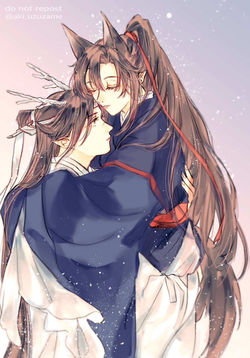 lan wangji, wei wuxian, modao zushi, commentary request, highres, 2boys, aki uzuzame, animal ears, bishounen, black hair, black hanfu, brown hair, carrying, carrying person, chinese clothes, closed eyes, closed mouth, couple, dragon boy, dragon horns, eastern dragon horns, extra ears, eyelashes, fox boy, fox ears, hair ribbon, hanfu, headband, high ponytail, horns, hug, kemonomimi mode, light particles, long hair, long sleeves, looking at another, male focus, multiple boys, parted lips, pointy ears, ponytail, red ribbon, red sash, ribbon, ribboned xiao guan, robe, sash, sidelocks, smile, topknot, twitter username, upper body, very long hair, white hanfu, white headband, white ribbon, wide sleeves, xiao guan (headdress), yaoi, yellow eyes