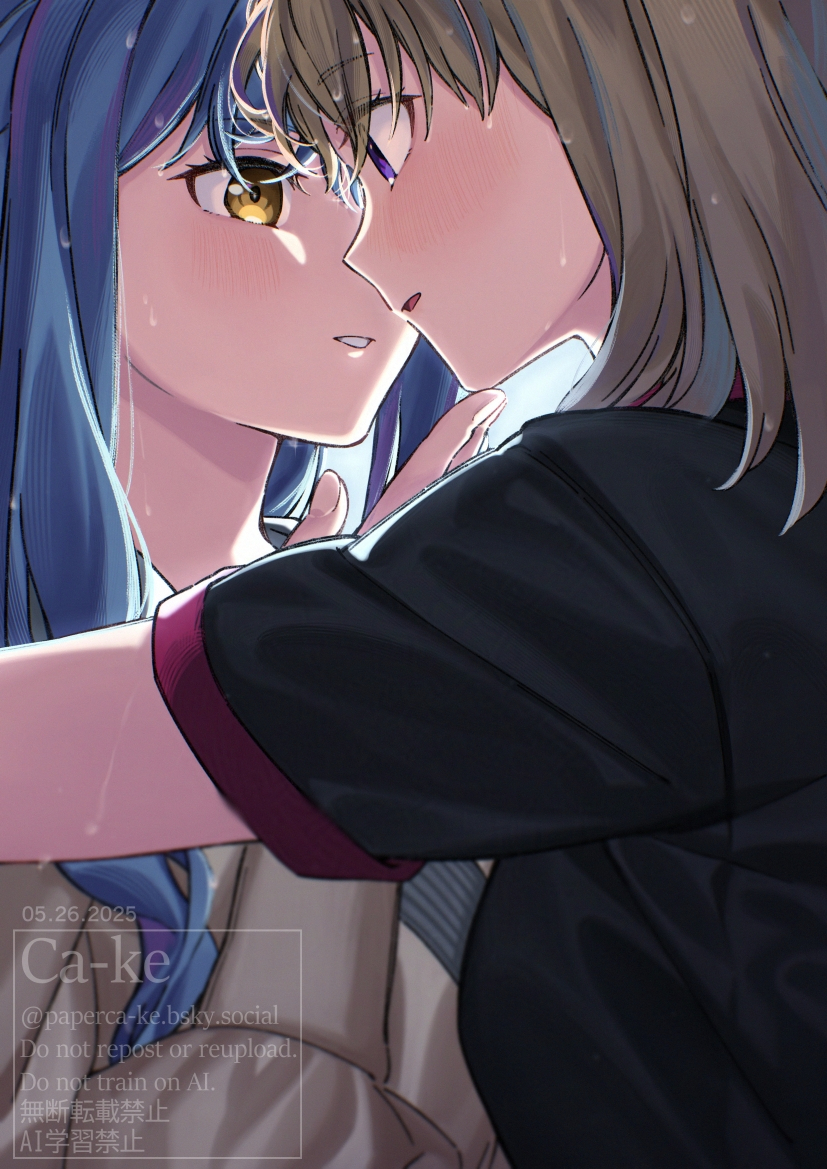 paperca-ke, misumi uika, togawa sakiko, bang dream!, bang dream! it's mygo!!!!!, commentary, 2girls, black shirt, blue hair, blush, dated, hand up, imminent kiss, long hair, medium hair, multiple girls, open mouth, purple eyes, shirt, short sleeves, upper body, watermark, wet, yellow eyes, yuri