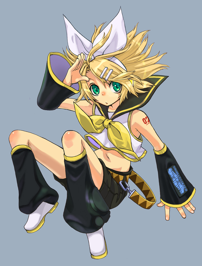 banpei, kagamine rin, vocaloid, 1girl, blonde hair, bow, female focus, green eyes, navel, short shorts, shorts, simple background, solo