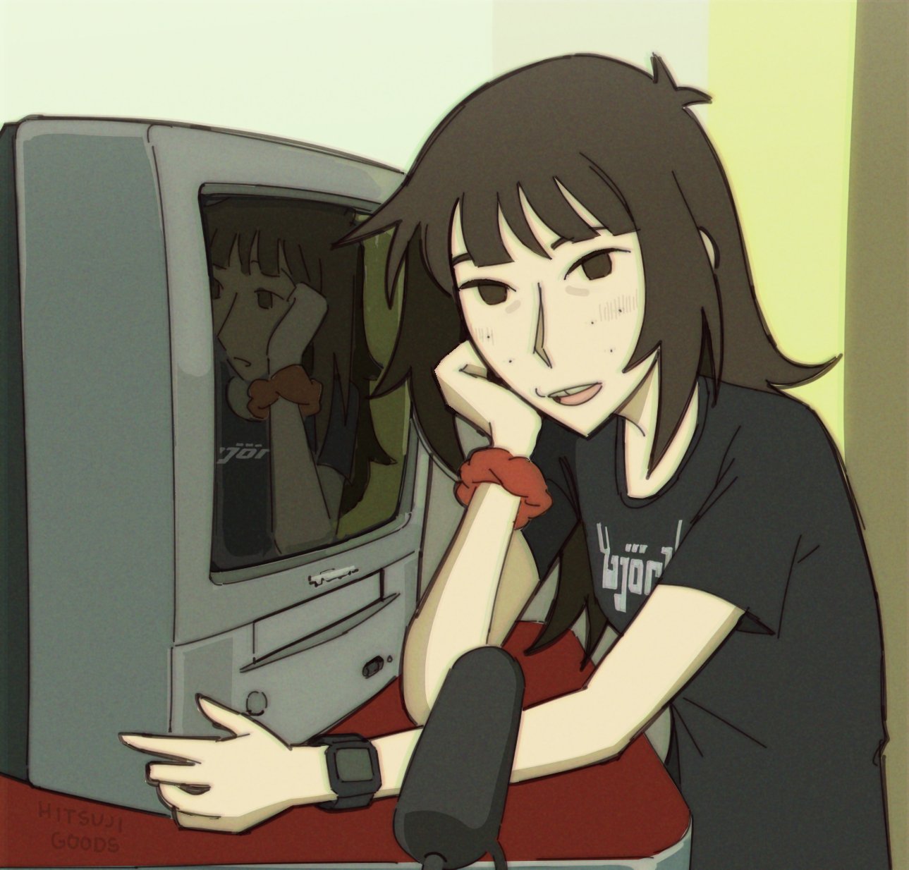 hitsuji (hitsujigoods), kara eklund, original, commentary, english commentary, highres, 1girl, breasts, brown eyes, brown hair, crt, freckles, long hair, microphone, no sclera, reflection, scrunchie, shirt, small breasts, smartwatch, solo, t-shirt, television, tooth gap, upper body, watch, wrist scrunchie, wristwatch