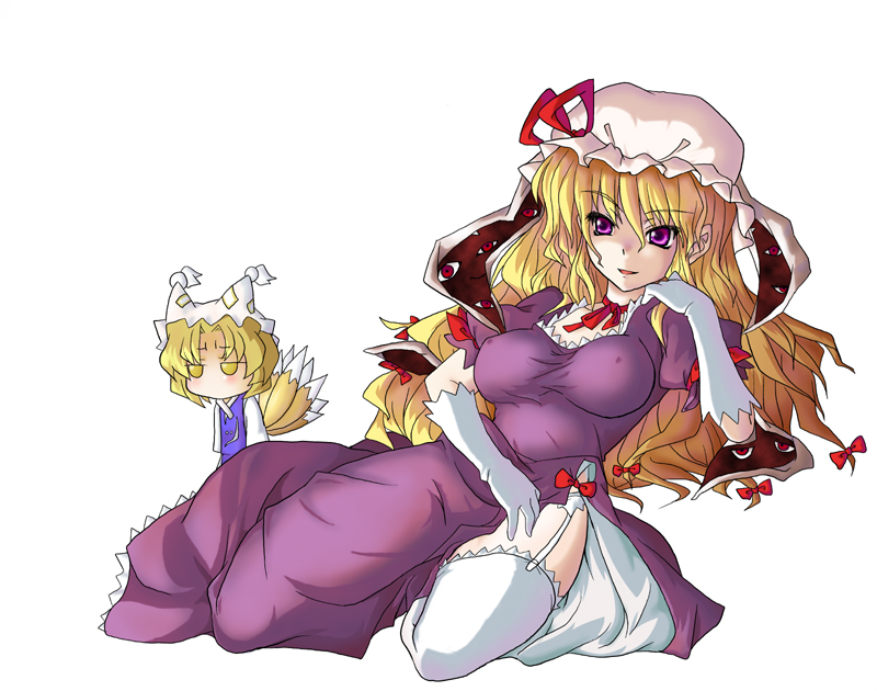 ta ki, yakumo ran, yakumo yukari, touhou, white legwear, 2girls, arm support, breasts, chibi, elbow gloves, female focus, gap (touhou), gloves, hat, large breasts, multiple girls, purple eyes, reclining, ribbon, smile, thighhighs, white background, white gloves
