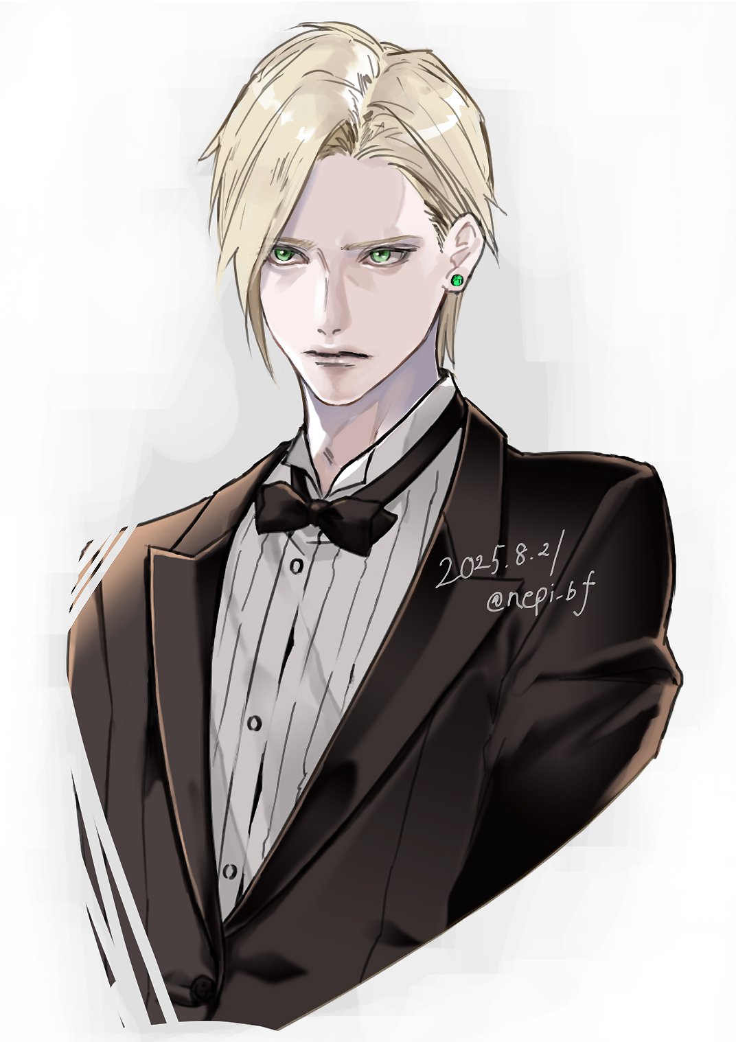 ykmr (haga), ash lynx, banana fish, commentary, english commentary, highres, 1boy, asymmetrical bangs, black bow, black bowtie, black jacket, black suit, blonde hair, bow, bowtie, buttons, closed mouth, collared shirt, cropped torso, dated, dress shirt, earrings, formal clothes, green eyes, jacket, jewelry, looking at viewer, male focus, parted bangs, shirt, short hair, simple background, solo, suit, suit jacket, twitter username, upper body, white background, white shirt