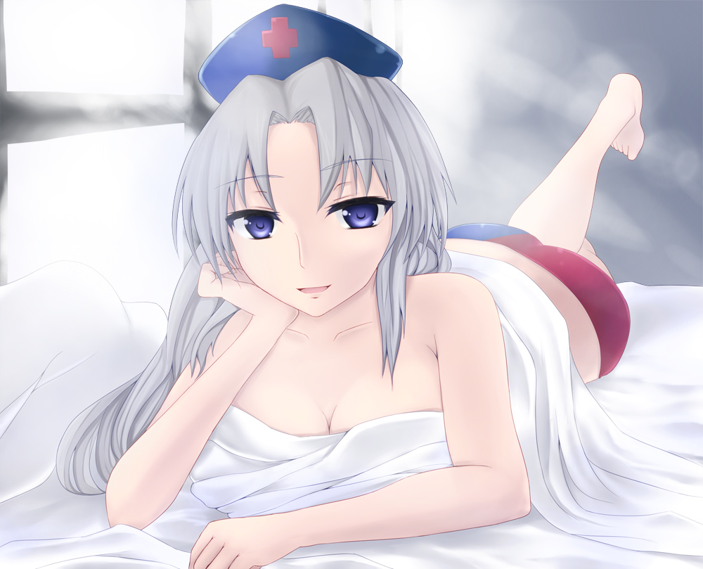 tipo (tipoplaza), yagokoro eirin, touhou, silver hair, 1girl, barefoot, bed, blue eyes, braid, breasts, female focus, hat, indoors, long hair, lying, on stomach, solo