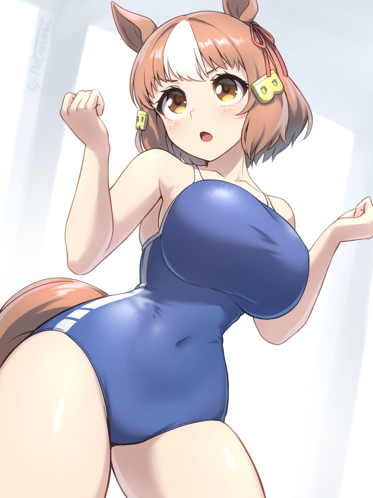 pataneet, belno light (umamusume), umamusume, umamusume: cinderella gray, highres, 1girl, adapted costume, animal ears, blue one-piece swimsuit, breasts, brown hair, competition school swimsuit, covered navel, cowboy shot, hair ornament, horse ears, horse girl, horse tail, large breasts, letter hair ornament, multicolored hair, one-piece swimsuit, school swimsuit, short hair, solo, swimsuit, tail, tracen swimsuit, two-tone hair, w arms, white hair, yellow eyes