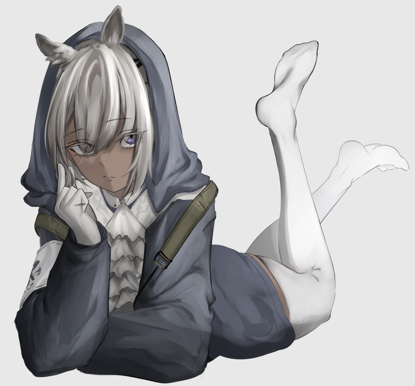 tadachi yu, tuye (arknights), tuye (cultivate vegetation) (arknights), arknights, commentary request, highres, 1girl, animal ears, armband, ascot, camel ears, camel girl, dark-skinned female, dark skin, dress, gloves, grey hair, hood, hood up, hooded dress, long sleeves, looking at viewer, lying, official alternate costume, on stomach, purple eyes, short hair, simple background, solo, thighhighs, white armband, white ascot, white background, white gloves, white thighhighs