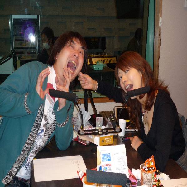 paku romi, seki tomokazu, real life, photo (medium), 1boy, 1girl, breasts, cleavage, large breasts, smile, voice actor