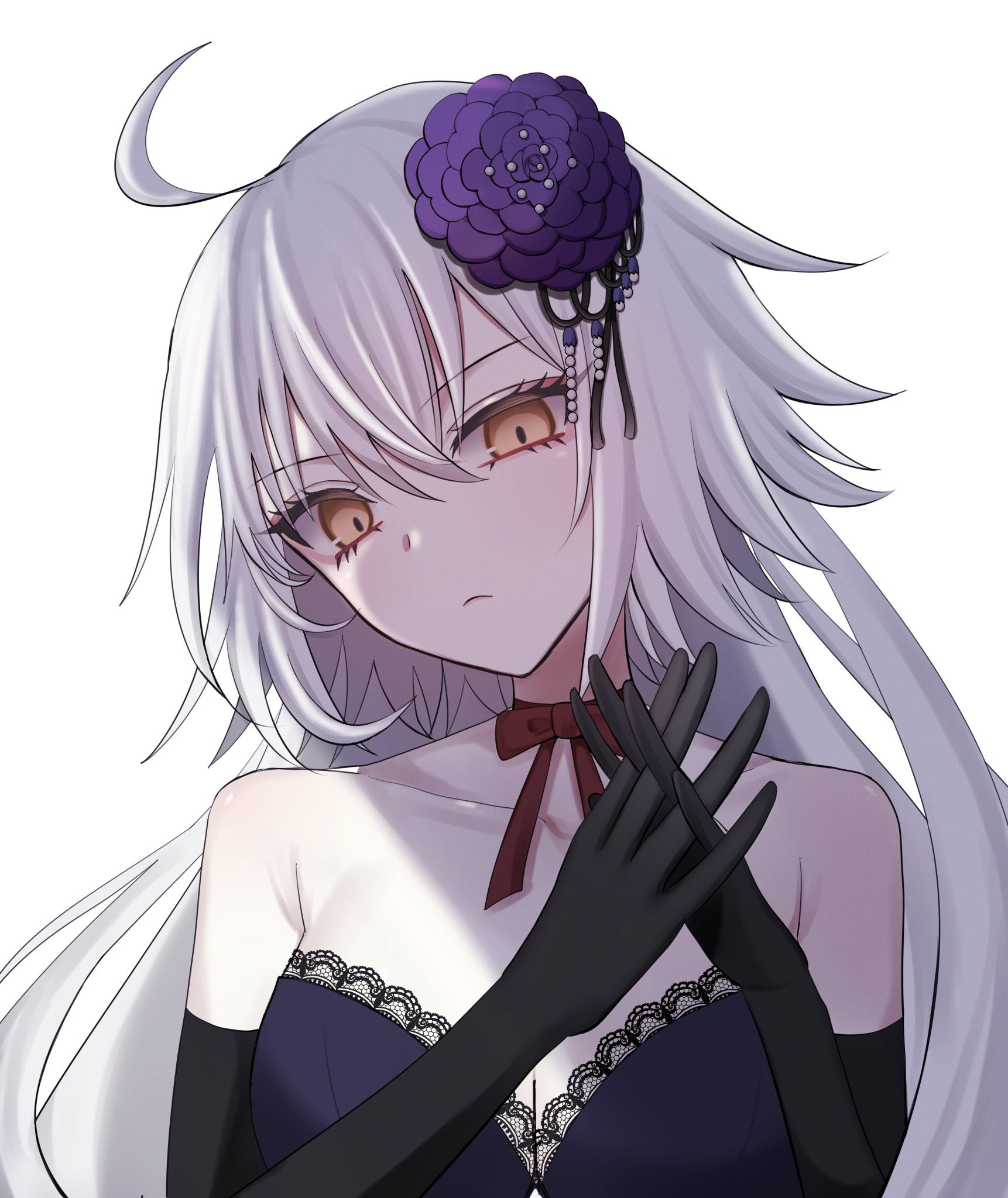 roro 982, jeanne d'arc alter (fate), fate/grand order, fate (series), commentary request, highres, 1girl, ahoge, bare shoulders, black gloves, breasts, cleavage, dress, elbow gloves, flower, formal clothes, gloves, grey hair, hair flower, hair ornament, large breasts, long hair, looking at viewer, official alternate costume, purple dress, purple flower, shinjuku (fate/grand order), simple background, solo, strapless, strapless dress, white background, yellow eyes