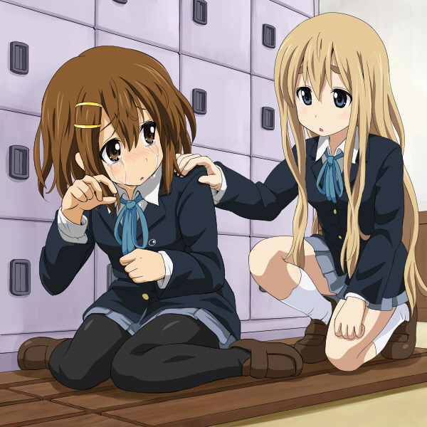 mountain pukuichi, hirasawa yui, kotobuki tsumugi, k-on!, eyebrows, 00s, 2girls, blonde hair, brown hair, hair ornament, hairclip, long hair, multiple girls, pantyhose, school uniform, short hair, sitting, tears