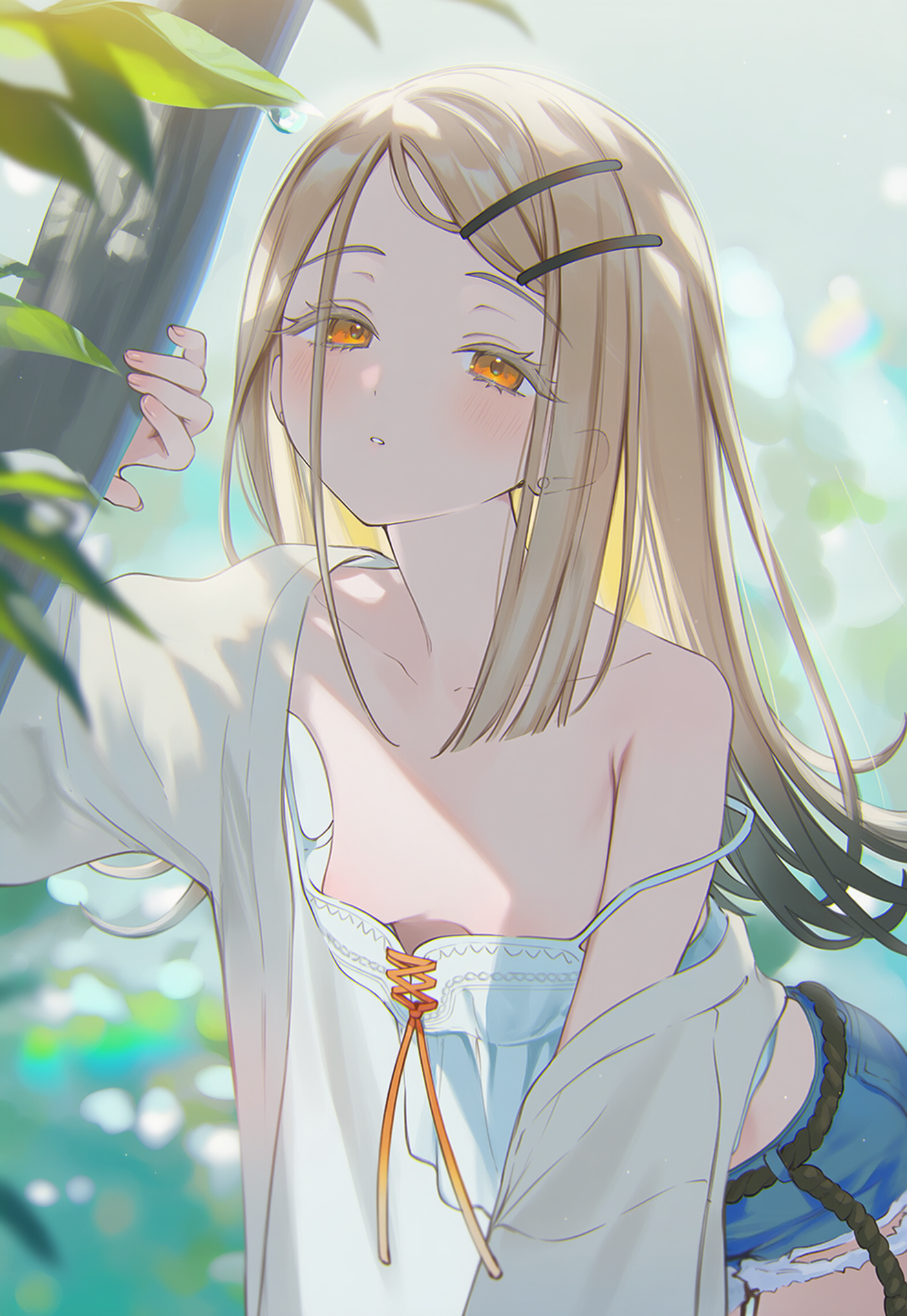 poki (j0ch3fvj6nd), shinosawa hiro, gakuen idolmaster, idolmaster, ai-assisted, commentary, highres, 1girl, blonde hair, blue shorts, breasts, camisole, cardigan, denim, denim shorts, hair ornament, hairclip, long hair, orange eyes, parallel hairclips, parted lips, short shorts, shorts, small breasts, solo, strap slip, thick eyelashes, white camisole, white cardigan