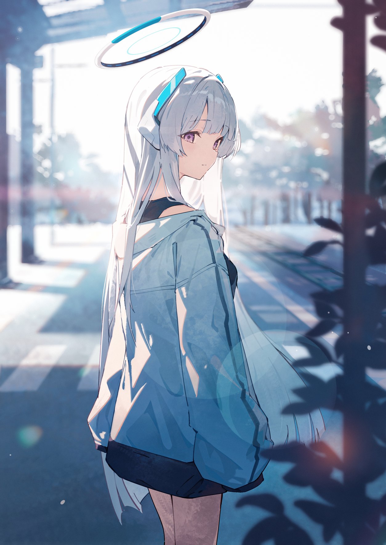 kyaroru, noa (blue archive), blue archive, commentary request, highres, 1girl, breasts, halo, jacket, long hair, looking at viewer, mechanical halo, purple eyes, railroad tracks, solo, train station, white hair, white jacket
