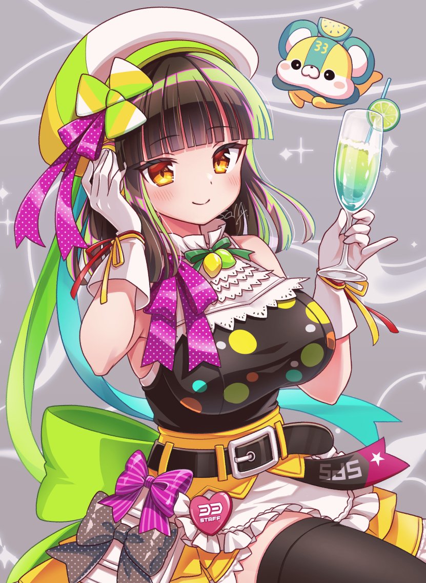 sally (pacch0614), hinazuki ririna, beatmania iidx, bemani, commentary request, 1girl, ascot, beatmania iidx 33 sparkle shower, belt, black belt, black shirt, black thighhighs, blunt bangs, blush, breasts, champagne flute, closed mouth, cowboy shot, cup, drinking glass, food, fruit, gloves, grey background, hamster, holding, holding cup, large breasts, lime (fruit), lime slice, looking at viewer, pinky out, shirt, skirt, sleeveless, sleeveless shirt, smile, solo, thighhighs, white ascot, white gloves, yellow eyes, yellow skirt
