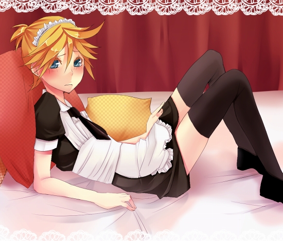 okurasaboten, kagamine len, vocaloid, bad id, bad pixiv id, 1boy, alternate costume, apron, bed, blonde hair, blue eyes, blush, crossdressing, crossdressing (mtf), enmaided, hairband, lying, maid, maid apron, male focus, male maid, short hair, solo, thighhighs, trap