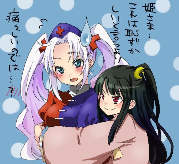 kuzumiya yuyu, houraisan kaguya, yagokoro eirin, touhou, translation request, 2girls, alternate hairstyle, blush, female focus, forehead, hug, multiple girls, naughty face, smile, smirk, sweatdrop, twintails